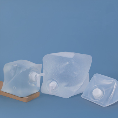 Custom Size Accepted 20L Outdoor Collapsible Jerry Can Water Container With Plastic Tap